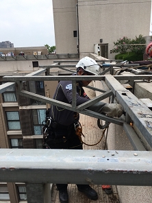 造型包板、石材拆除及修復