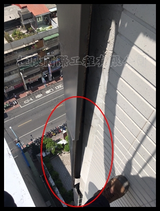 【新北市】土城金城閣包板緊急拆除工程
