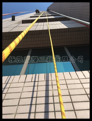 【板橋車站】外牆矽利康填縫更新