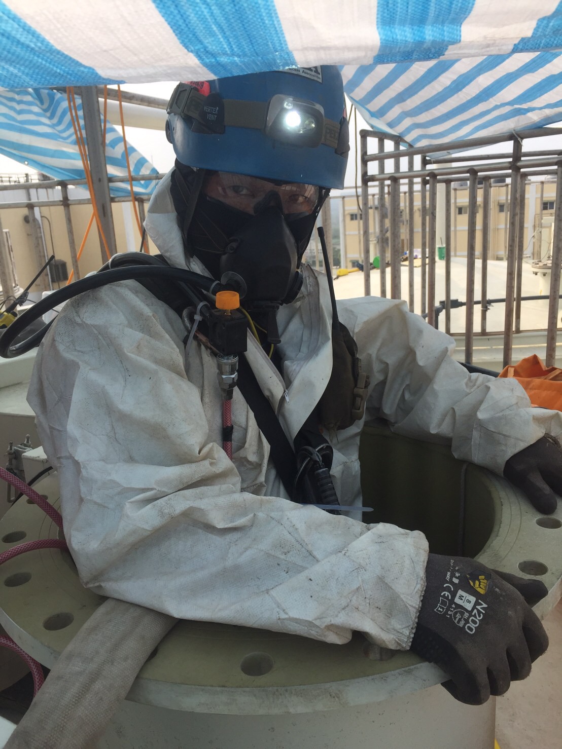 大型桶槽、局限空間作業