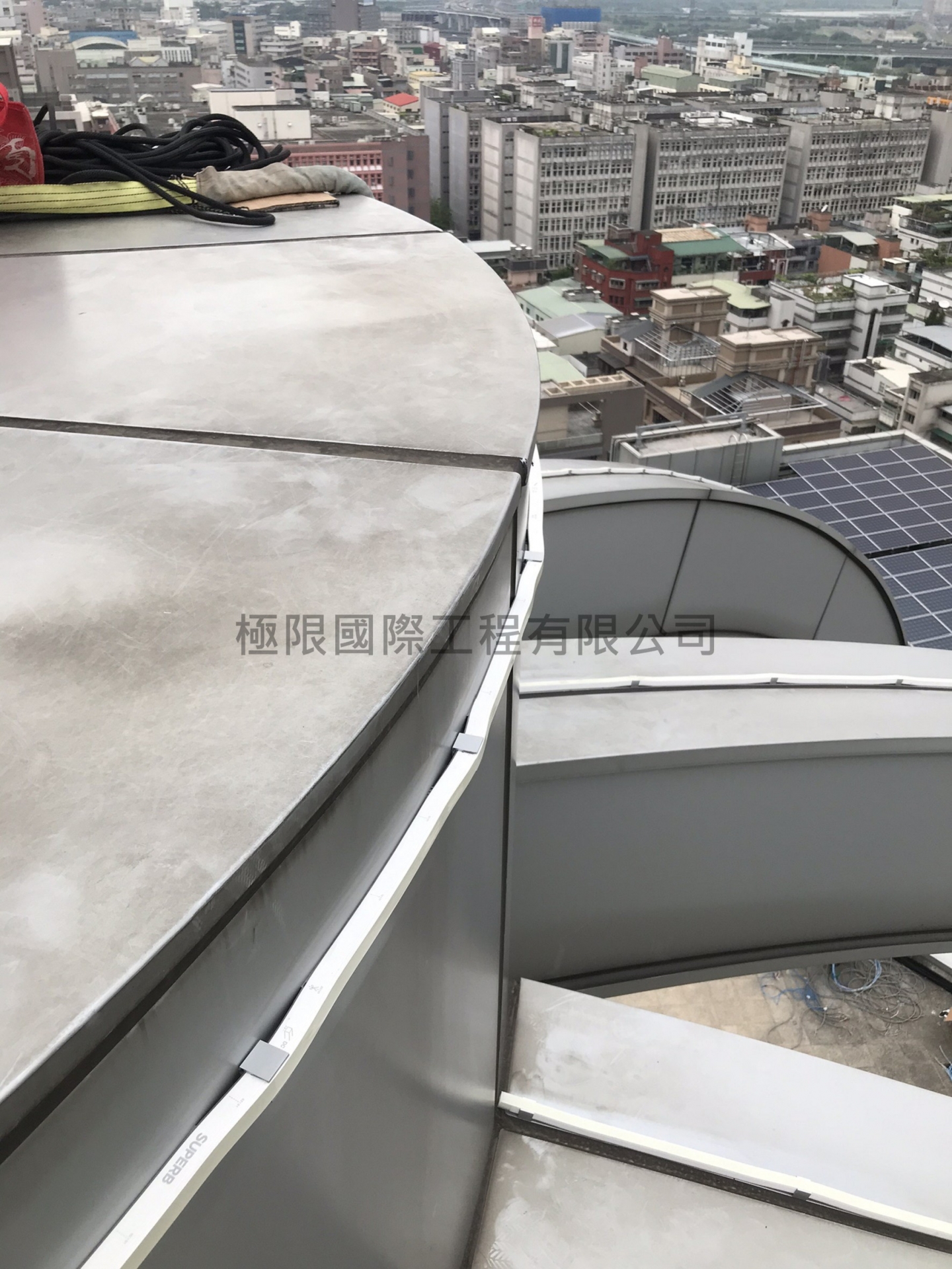 新北市晶冠廣場LED安裝