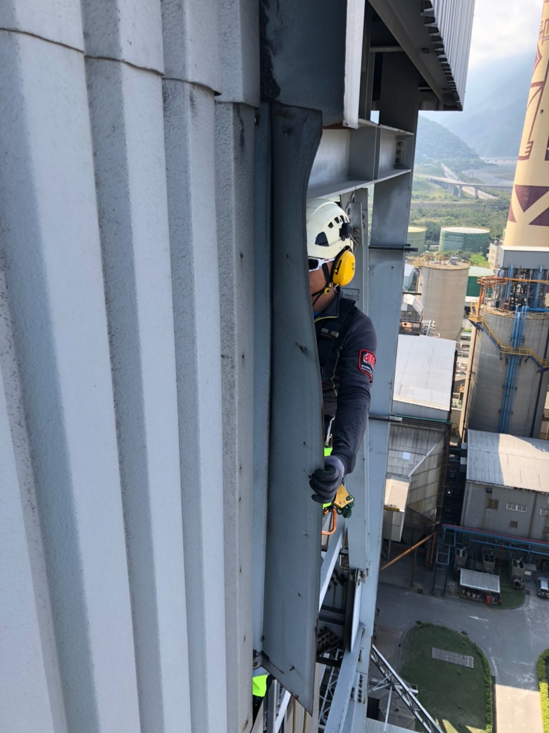 花蓮和平電廠浪板搶修工程